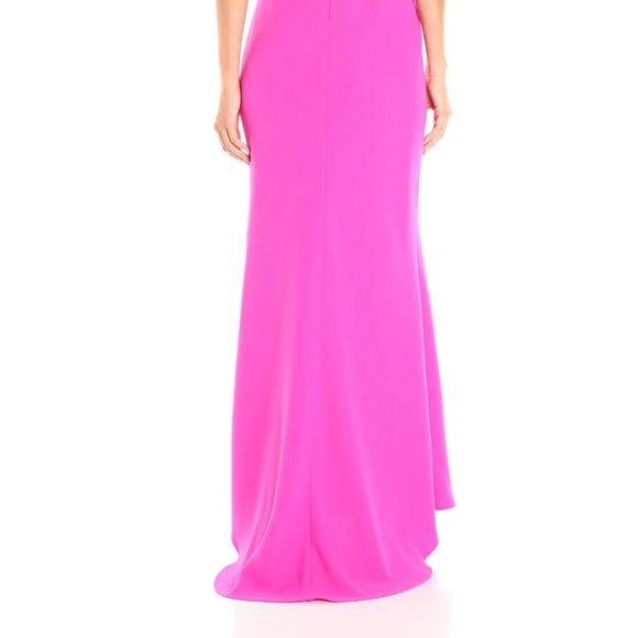 Calvin Klein - Picture 2 of 3